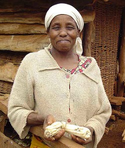 African-mother-farmer